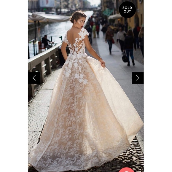 Tarik Ediz 93627 Lace Embroidered Wedding Dress - Picture 3 of 10